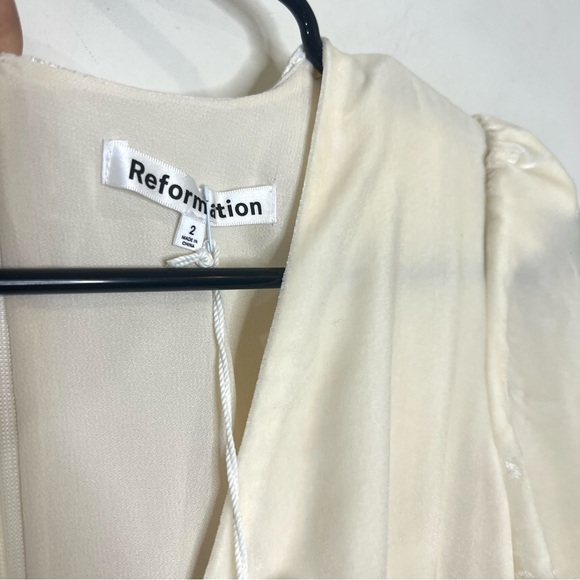 Reformation Malaga Velvet maxi Dress in Fior Di Latte size 2 NEW! New with tags! - Picture 7 of 13